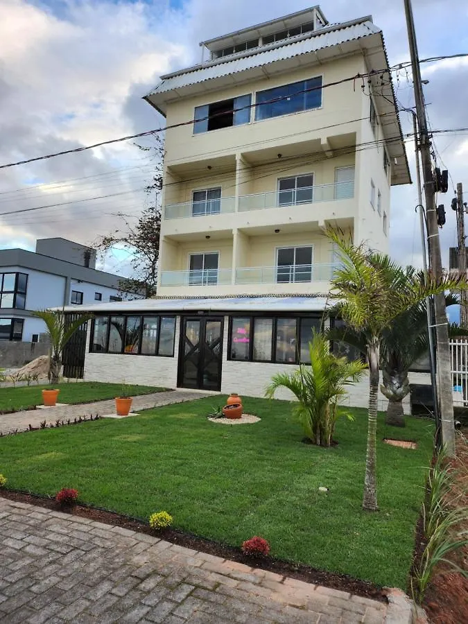 Villa Cavaliere Palhoça 0*,